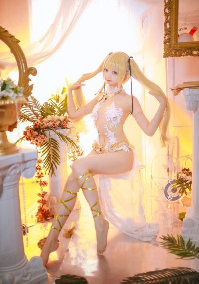 二次元美女洗澡_蓝光影视在线观看