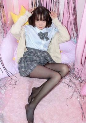 三d肉脯团_BD英语神马在线观看