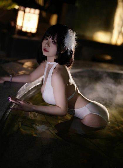 艳妇鬼魂_4K在线观看