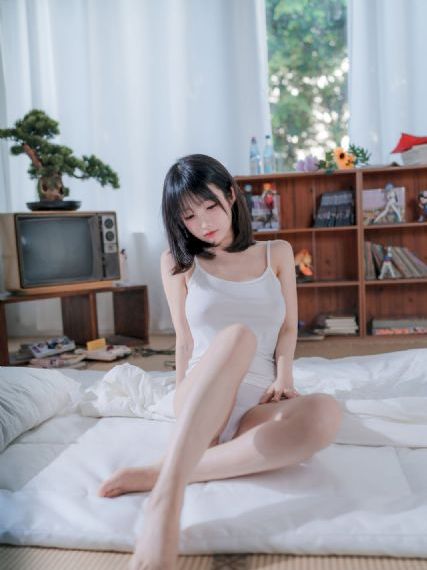 阿诺拉未删减_超清免费高清观看