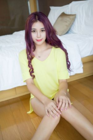 女大学生的沙龙_1080高清在线观看