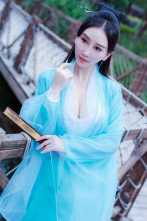 奇怪的夜晚恐怖丧尸电影_超清免费在线播放