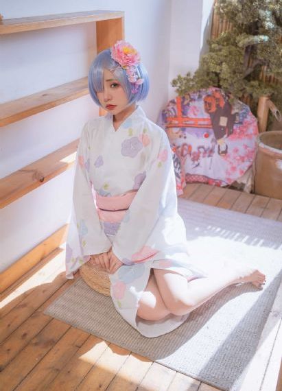 少妇的诱惑完整版_HD在线观看电视