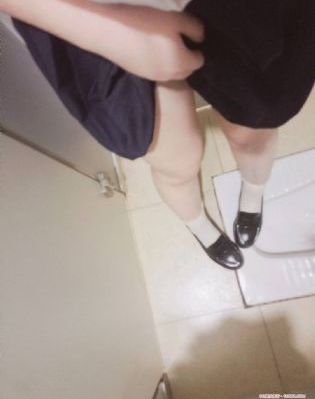 贪恋欲望之岛_蓝光版中文字幕包