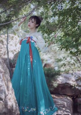 新奥特q_在线播放-手机电影免费播放