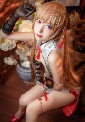 睡美人 2014 菲恩·琼斯_完整版在线观看