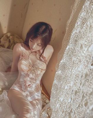 漂亮的老师免费观看_1080在线观看高清